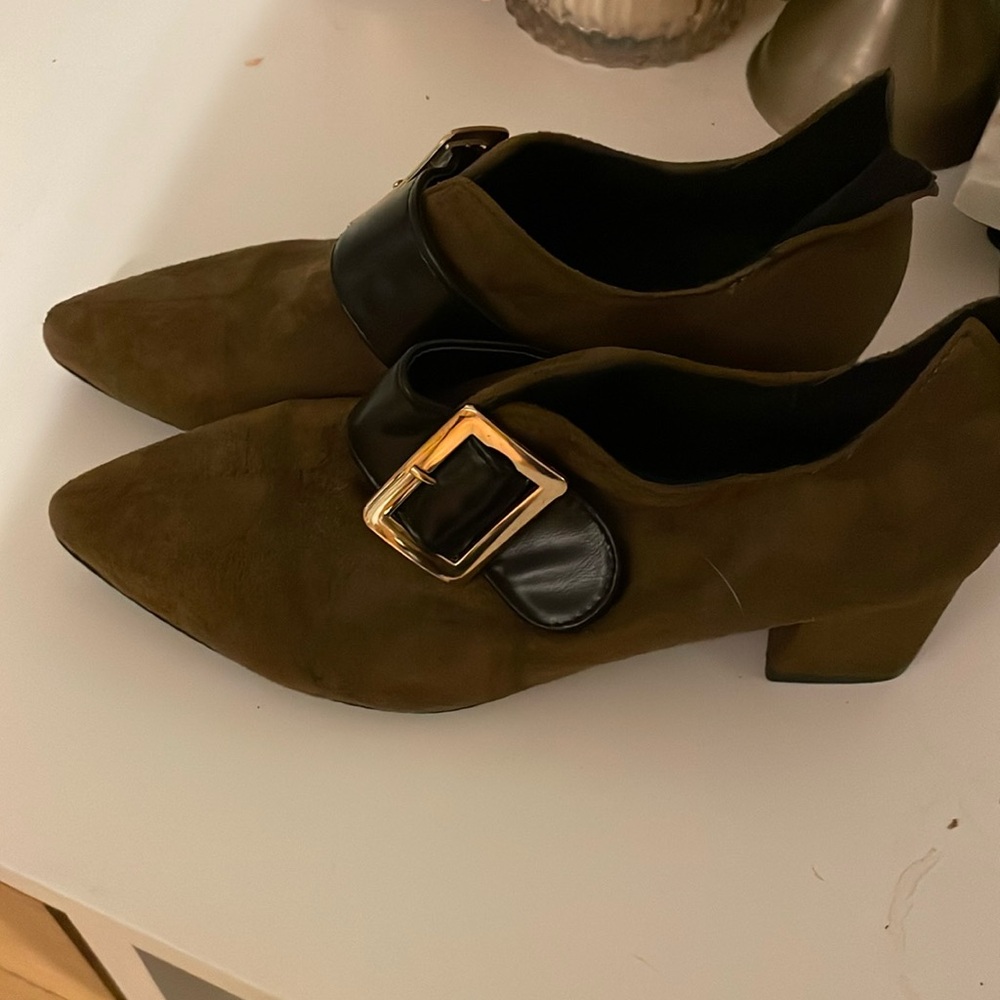 Women’s VERO CUOIO 240 size 7.5